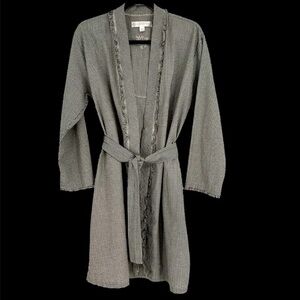 Eileen West Plus Size Women’s Lightweight Black & White Seersucker Robe size 1X